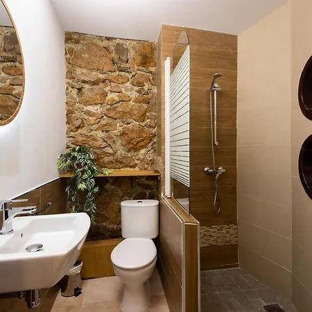 Cozy In Front Of The * سان سيباستيان